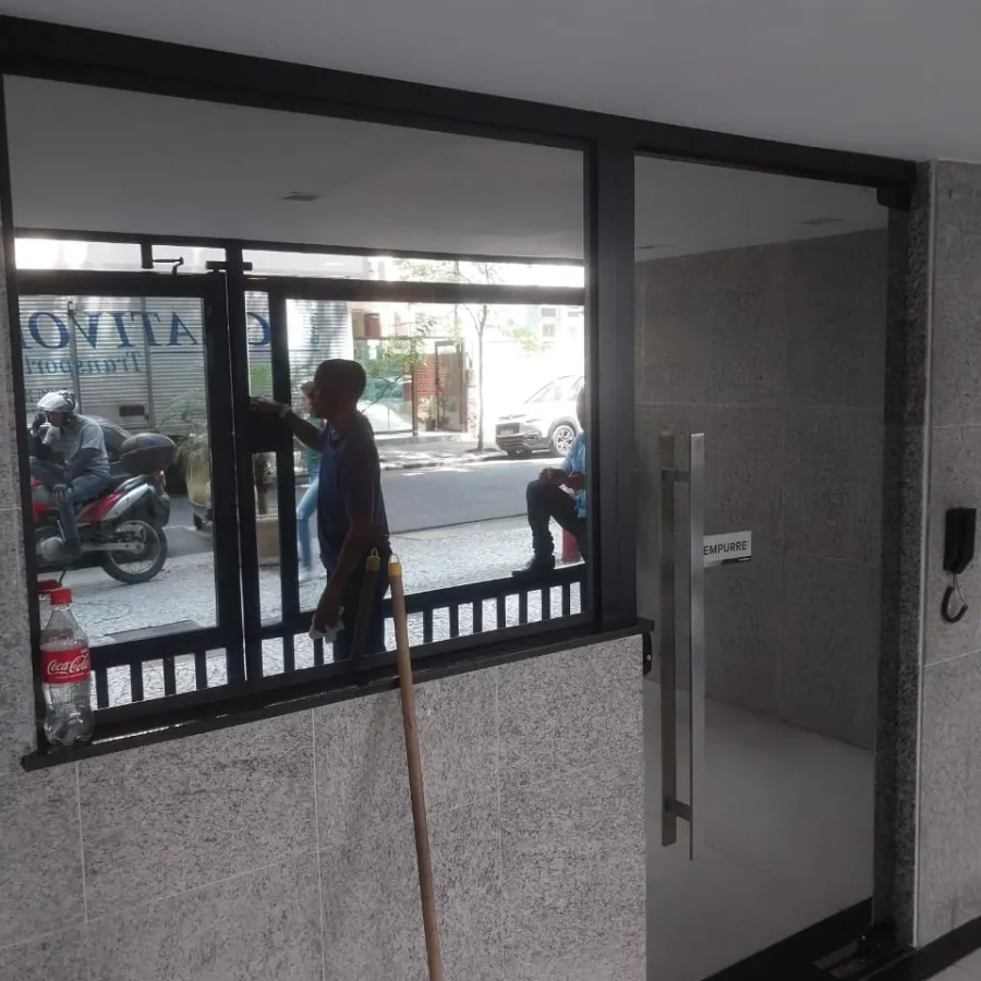 Vidraçaria em São Gonçalo